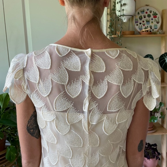 Vintage Ruffled Dress - Picture 12 of 16